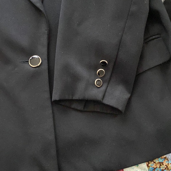 Gently Used Women’s Blazer Jacket - Picture 5 of 5